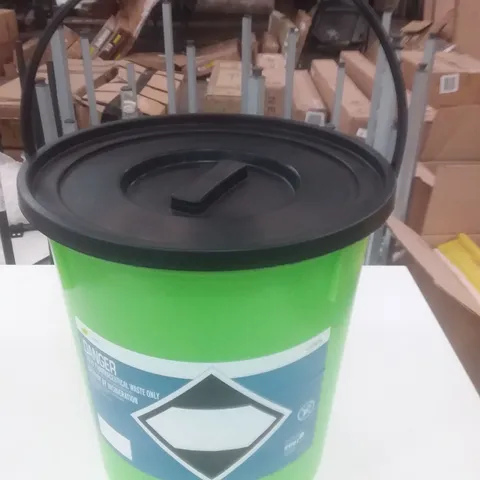 4 PHS GROUP PHARMACEUTICAL WASTE BUCKETS