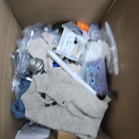 LARGE BOX OF APPROXIMATELY 20 ASSORTED ITEMS