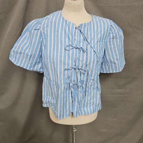 NOBODY'S CHILD BERNICE TOP IN BLUE SIZE 10