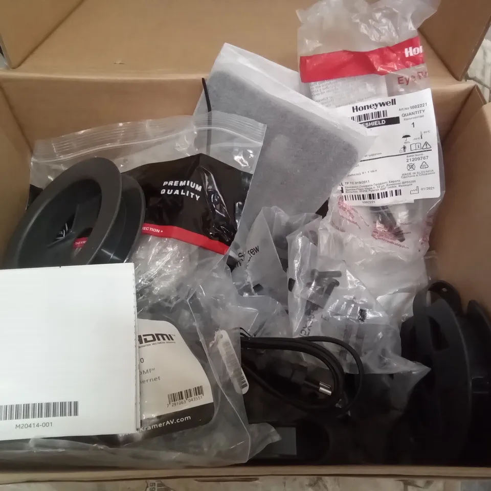 BOX OF ASSORTED TECH PARTS & FITTINGS