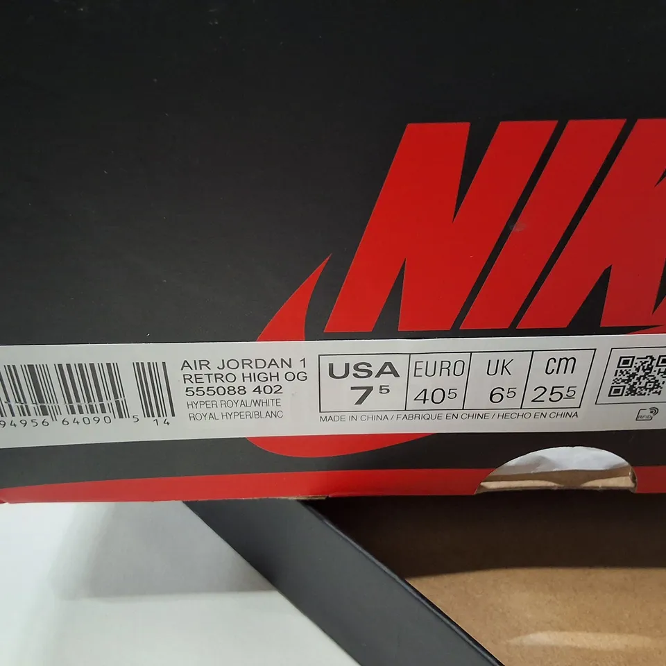 NIKE AIR JORDAN 1 RETRO HOIG OG - UK 6.5 - HYPER ROYAL/WHITE