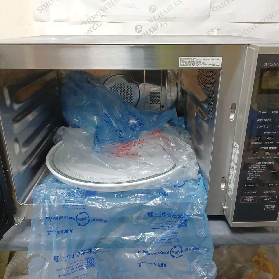 SHARP JET CONVECTION AND GRILL UNBOXED 
