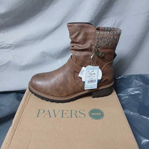 PAVERS WIDE BROWN LEATHER-EFFECT ANKLE BOOTS, FUR-LINED – UK 7 (EU 40)