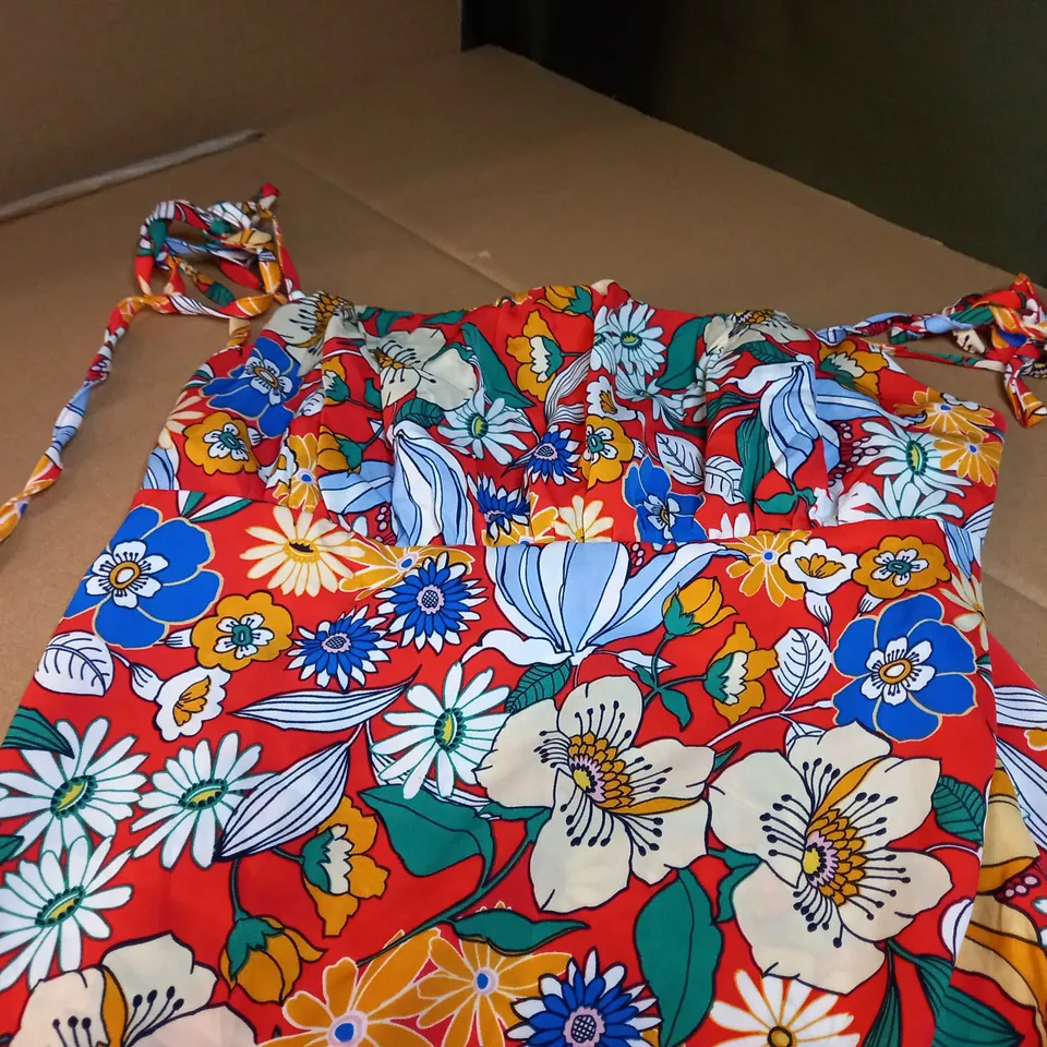 URBAN THREADS RED JUNGLE FLORAL PRINT DRESS - SIZE 16