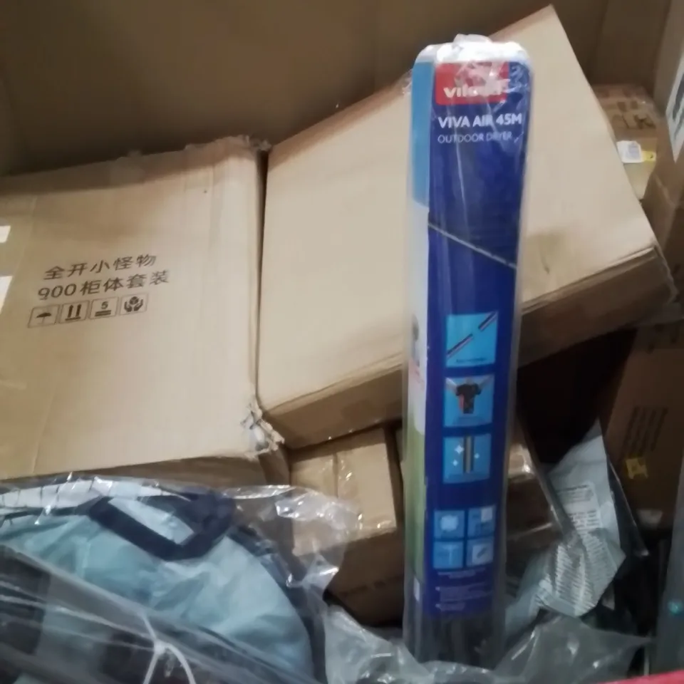 PALLET OF ASSORTED HOUSEHOLD GOODS AND PRODUCTS TO INCLUDE;NINJA SPEEDING AIR FRYER,STEAM CLEANER,VILEDA JUNIOR SET