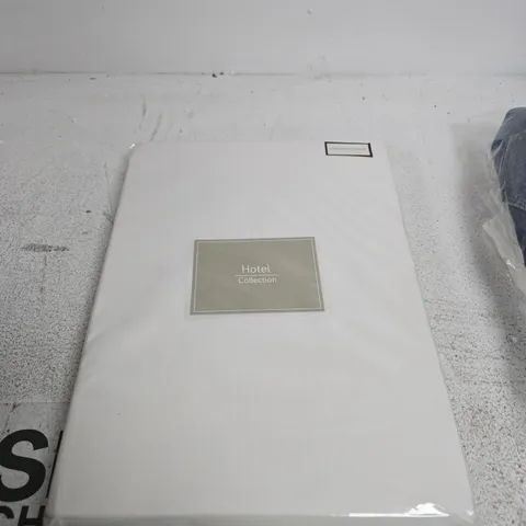 DOUBLE DUVET COVER – HOTEL COLLECTION, WHITE