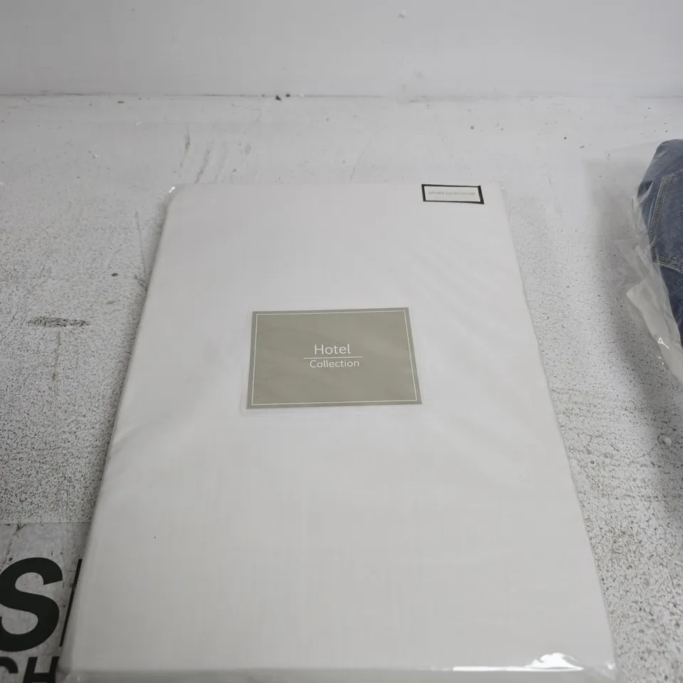 DOUBLE DUVET COVER – HOTEL COLLECTION, WHITE
