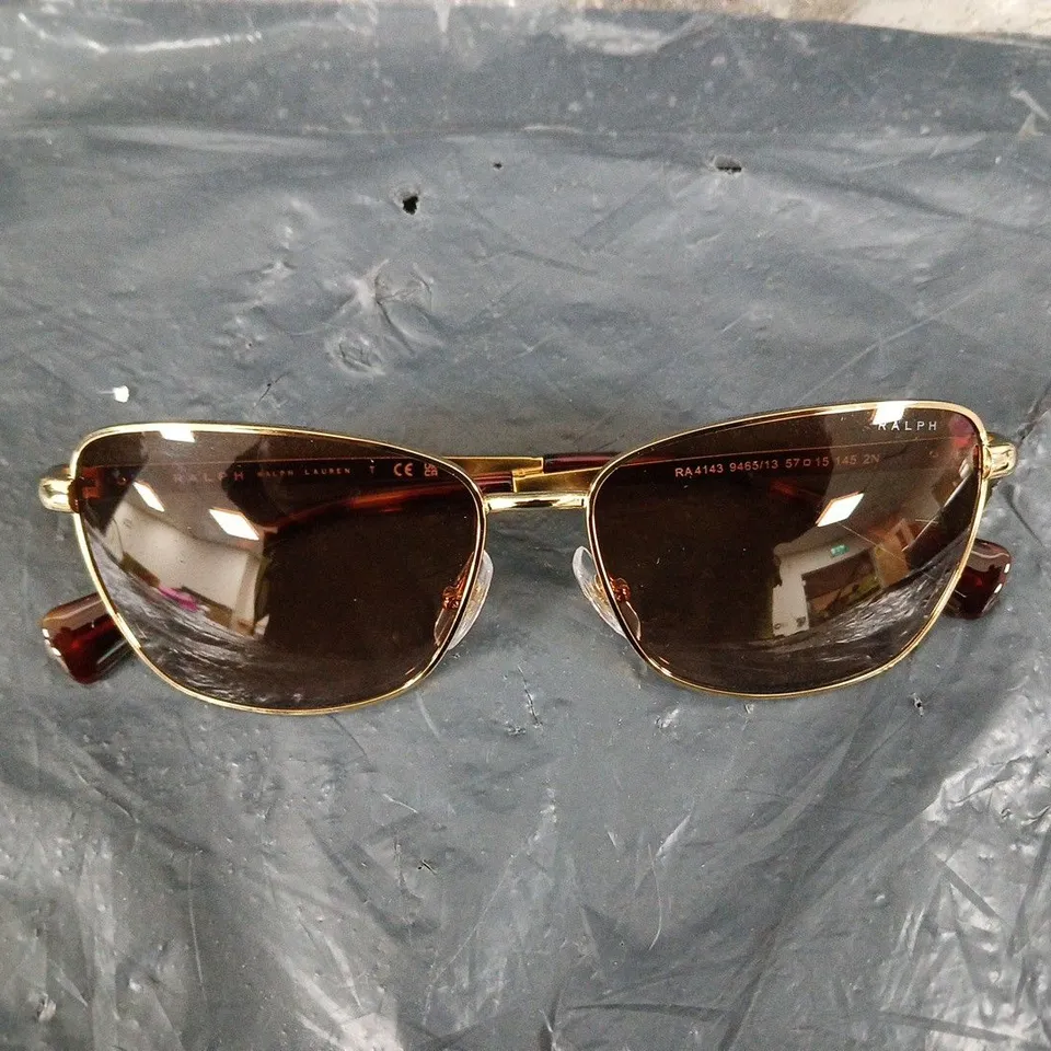 RALPH LAUREN SQUARE SUNGLASSES 