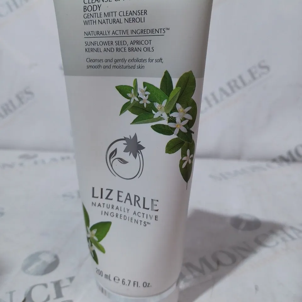 CLEANSE & POLISH™ BODY GENTLE MITT CLEANSER 200ML