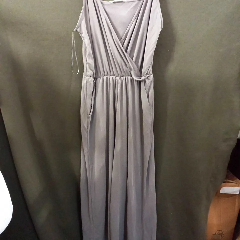 REVERSED STEP INTO DRESS IN GREY - XL