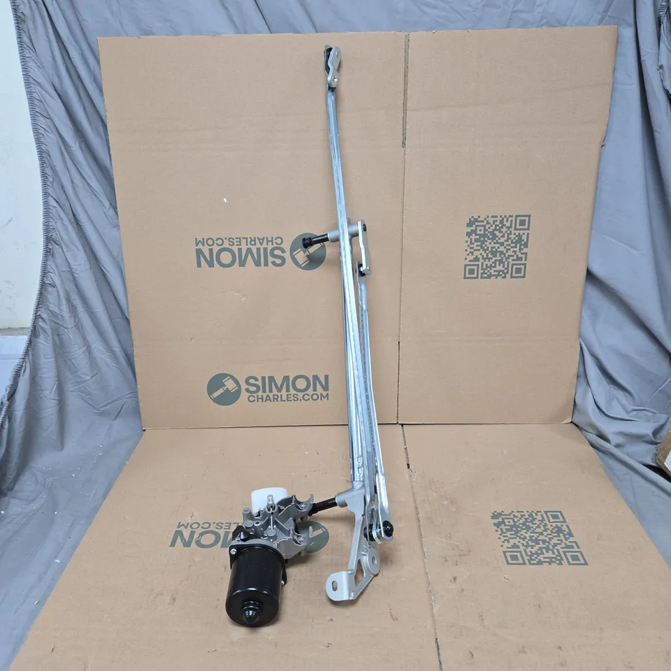 VEHICLE WINDSHIELD WIPER ASSEMBLY WITH MOTOR, REPLACEMENT PART.