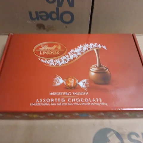 LINDT LINDOR ASSORTED CHOCOLATES BOX