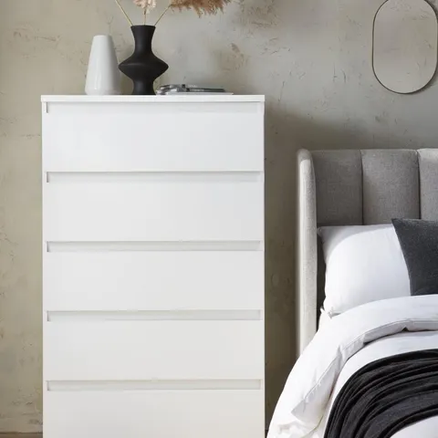 BOXED LISSON 5 DRAWER CHEST - WHITE (2 BOXES)