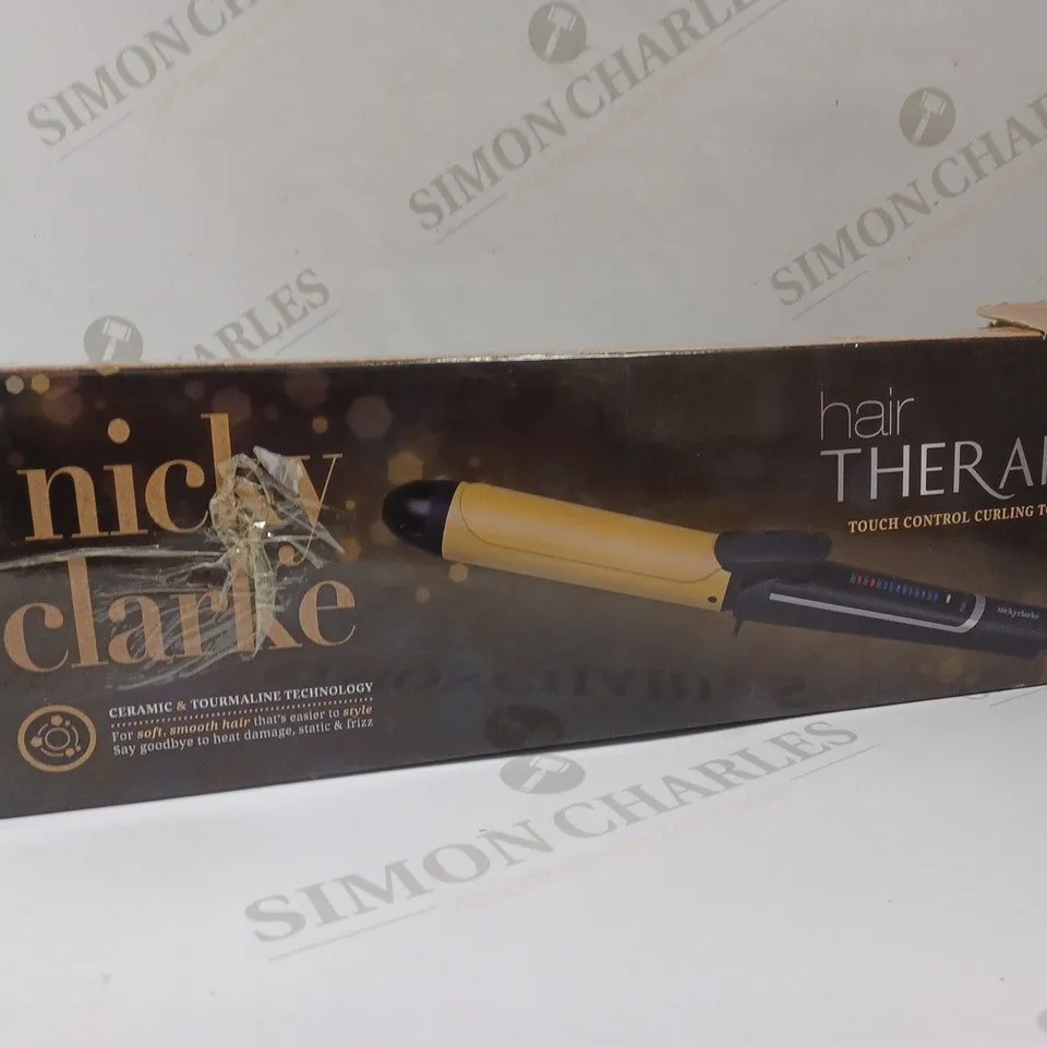 BOXED NICKY CLARKE HAIR THERAPY TOUCH CONTROL CURLING TONG NTS051