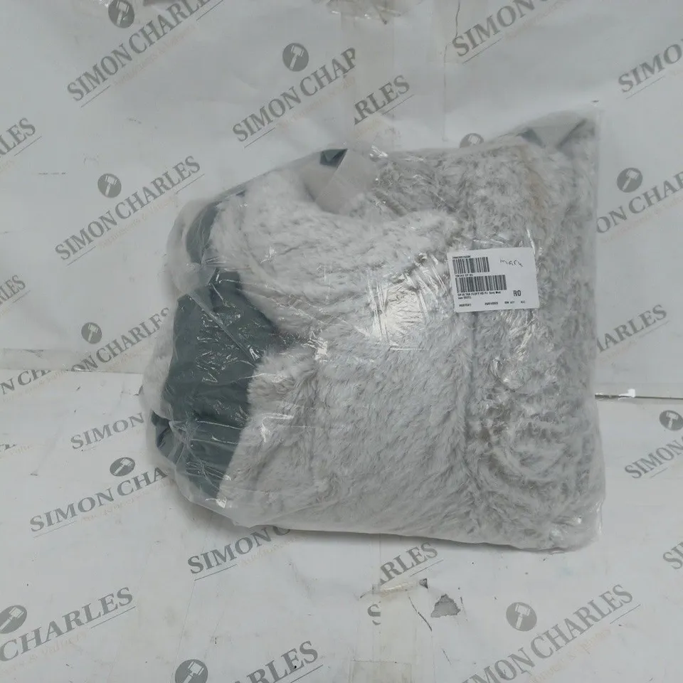 UNBOXED COZZEE HOME ULTRA FLUFFY GREY MEDIUM PYJAMAS 