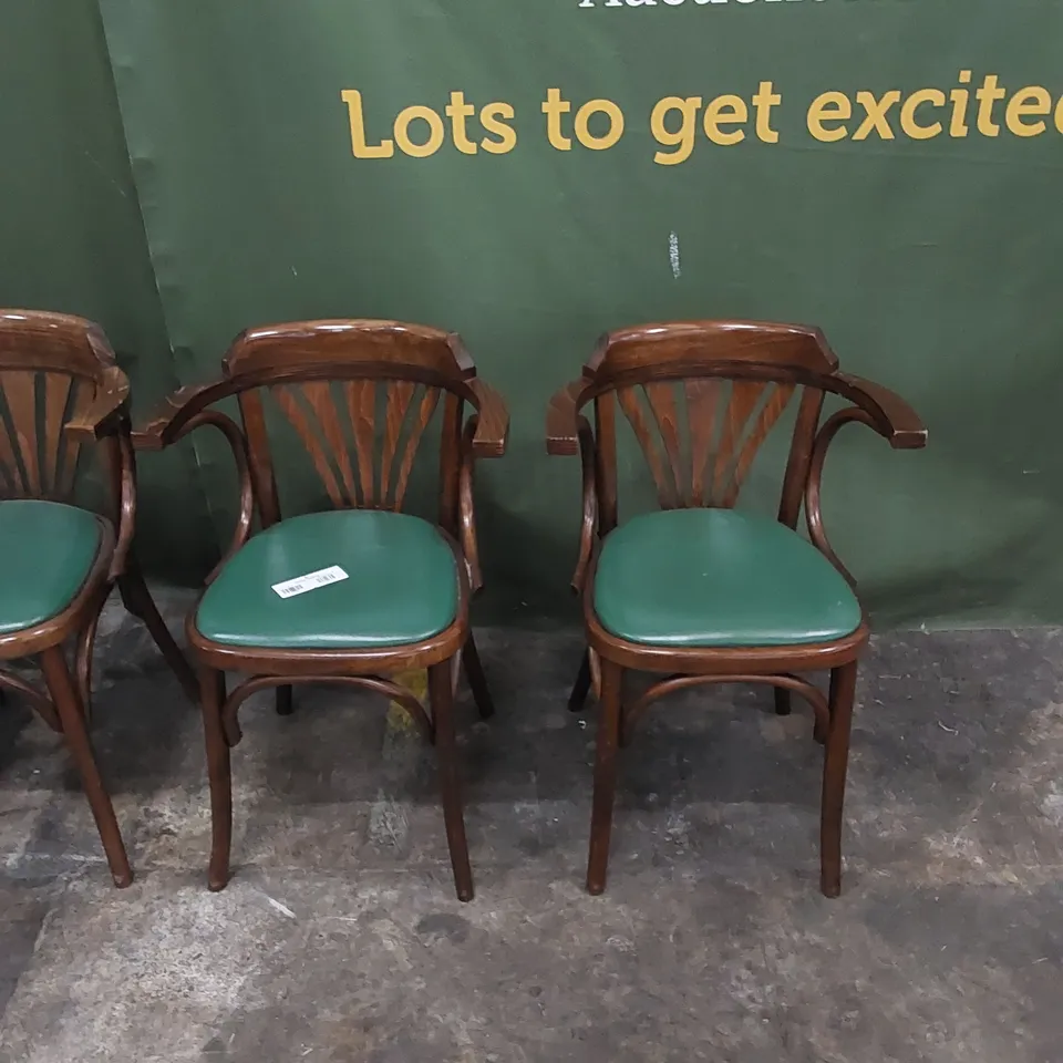 SET OF 4 VINTAGE BENTWOOD STYLE DINING CHAIRS 