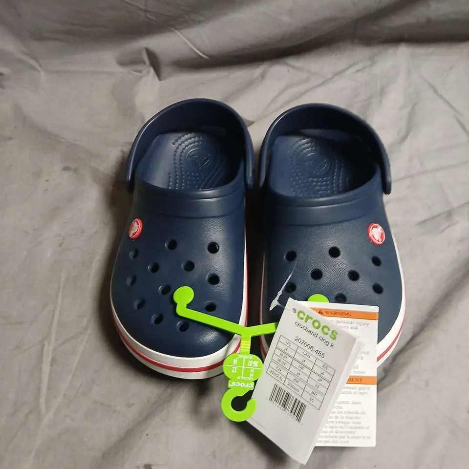 CROCS KIDS' NAVY CLOGS WITH BACK STRAP - SIZE CHILDS UK 4