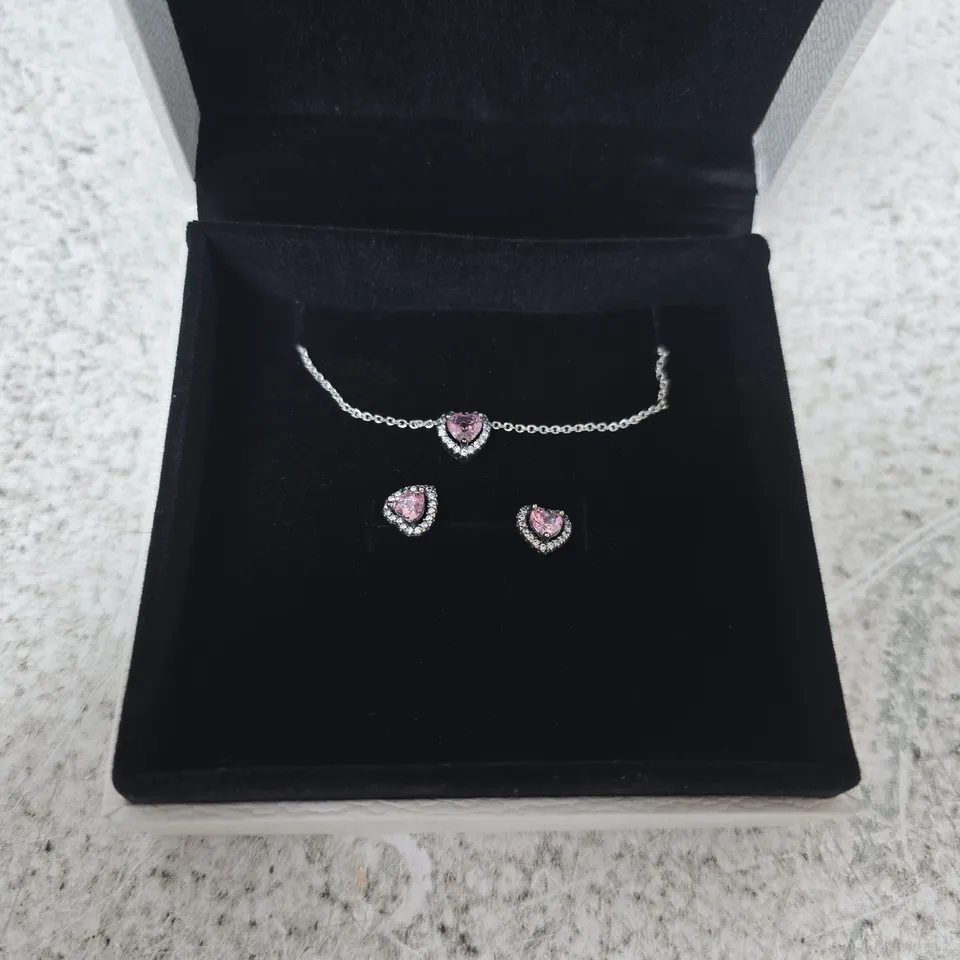 PANDORA HEART CHARM BRACELET & MATCHING EARRINGS SET – BOXED