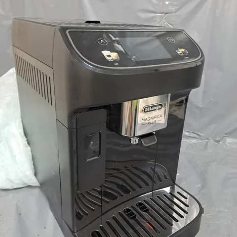 DELONGHI MAGNIFICA PLUS BEAN TO CUP COFFEE MACHINE - BLACK