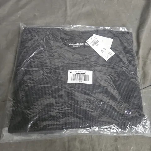 ABERCROMBIE KIDS RELAXED FIT TOP – SIZE 13/14
