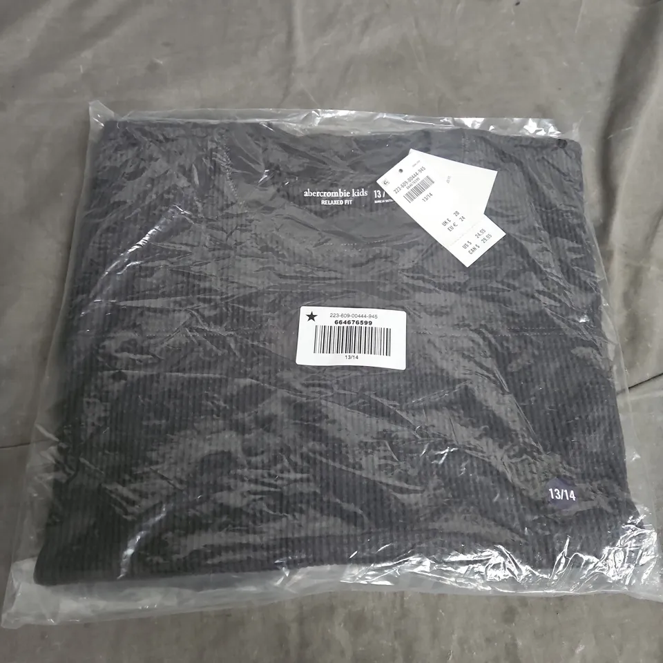 ABERCROMBIE KIDS RELAXED FIT TOP – SIZE 13/14