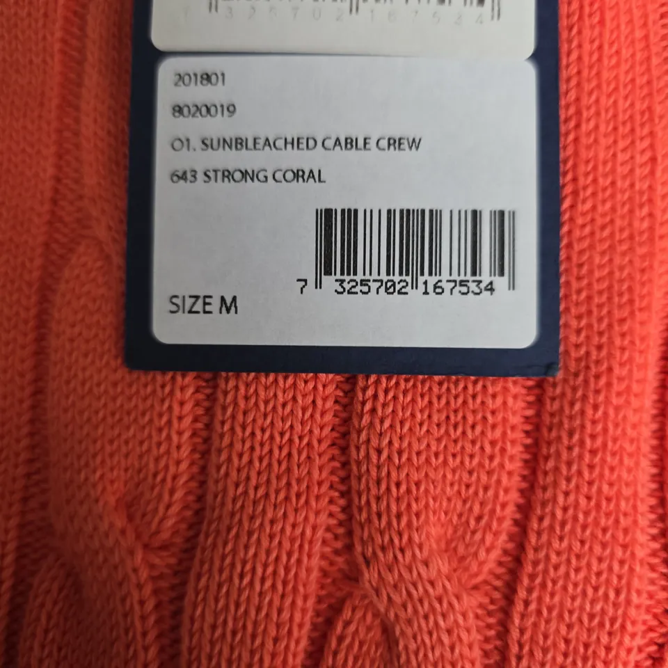 GANT SUNBLEACHED CABLE CREW SWEATER – STRONG CORAL, SIZE M