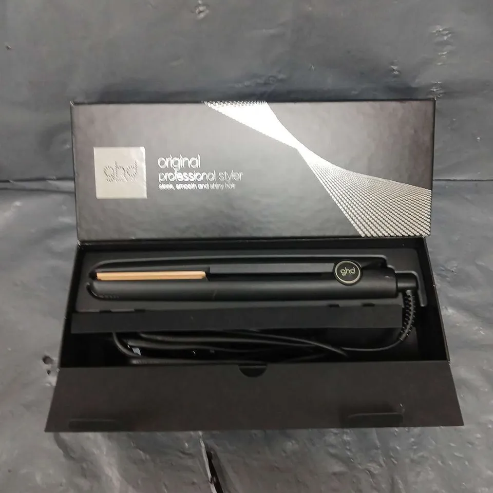 BOXED GHD ORIGINAL HAIR STRAIGHTENERS 