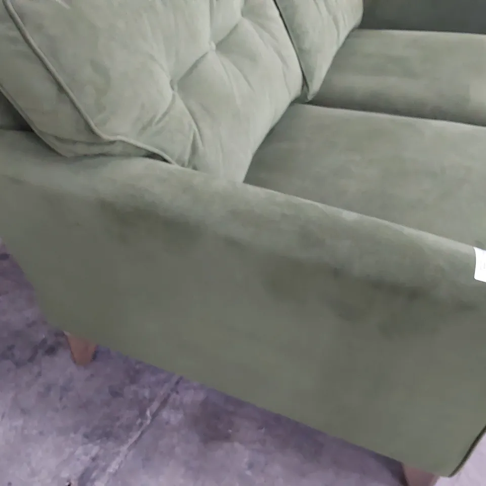QUALITY BRITISH DESIGNER LOUNGE Co. TWO SEATER SOFA GREEN PLUSH FABRIC 