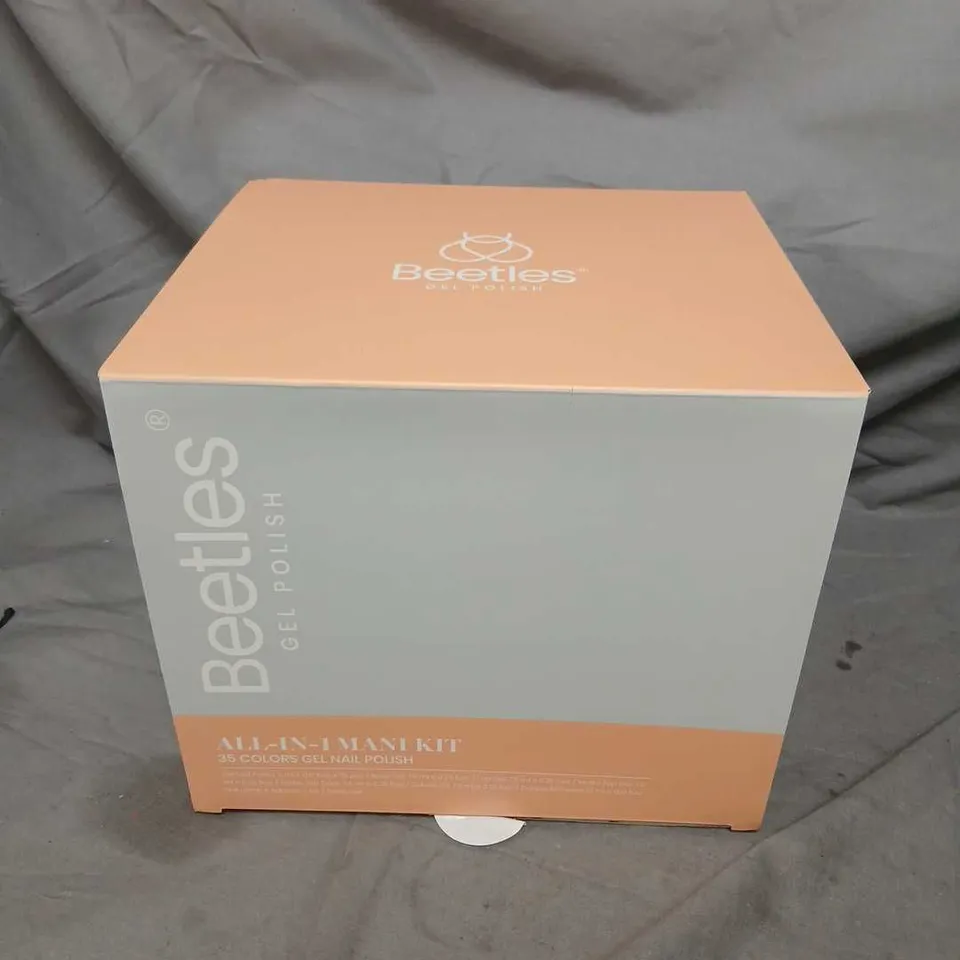 BEETLES GEL POLISH ALL-IN-ONE MANI KIT – 35 COLOURS
