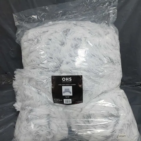 OHS LONGHAIR CUDDLE CUSION IN GREY MARL ONE SIZE