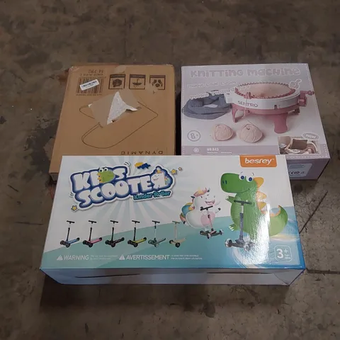 PALLET OF ASSORTED HOUSEHOLD GOODS AND PRODUCTS TO INCLUDE; A LARGE QUANTITY OF KIDS SCOOTERS, KNITTING MACHINE, TOILET SEATS ETC