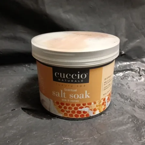 BOX OF APPROXIAMTELY 10 ASSORTED CUCCIO COSMETIC ITEMS - COLLECTION ONLY