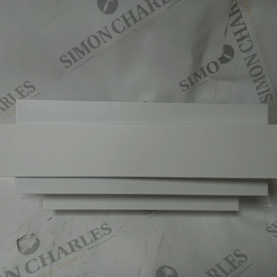 BOXED MEZZE LARGE WALL LIGHT