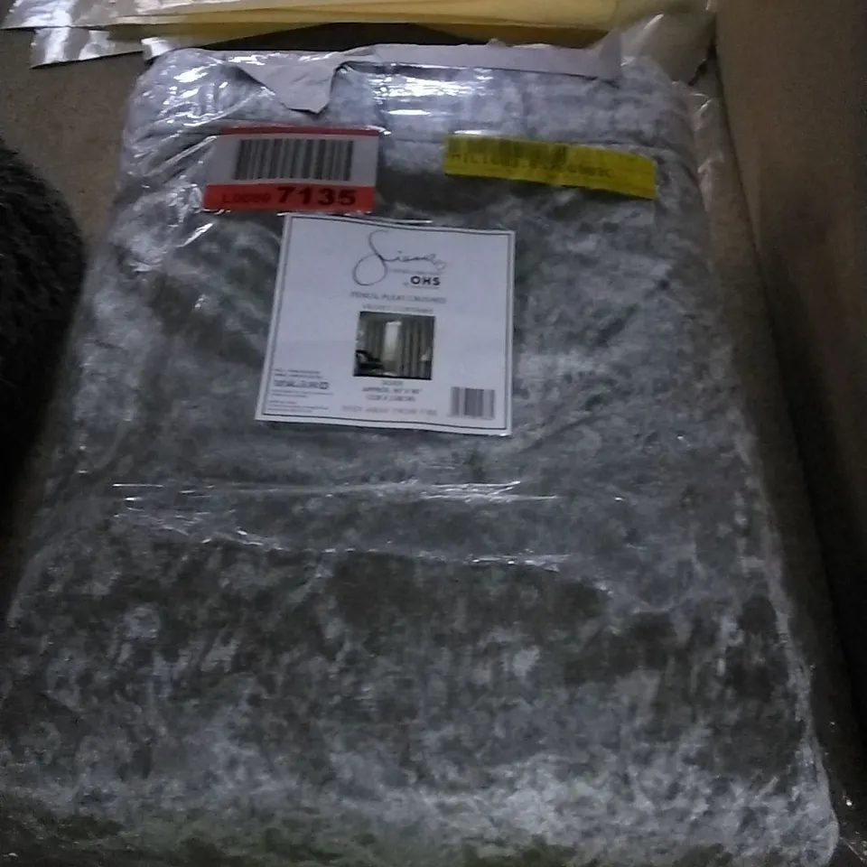 DESIGNER DENSON CRUSHED PENCIL PLEAT ROOM DARKENING THERMAL CURTAINS COLOUR: SILVER