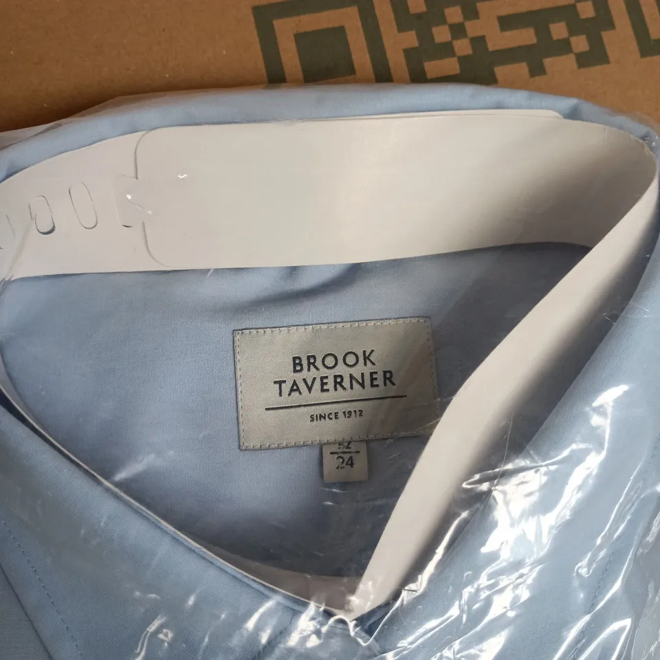 BROOK TAVERNER LIGHT BLUE SHIRT – UK 54 (SLEEVE 24)