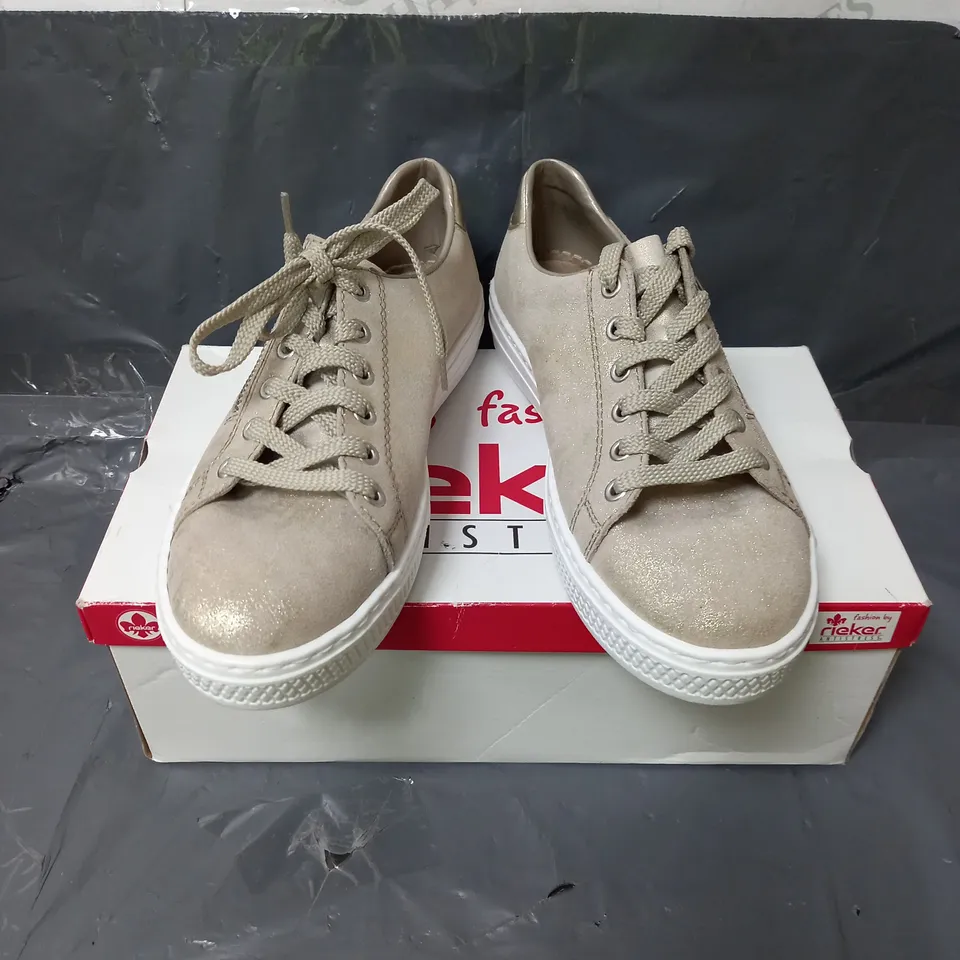 RIEKER ANTI-STRESS LACE UP PUMPS GOLD SIZE 6.5
