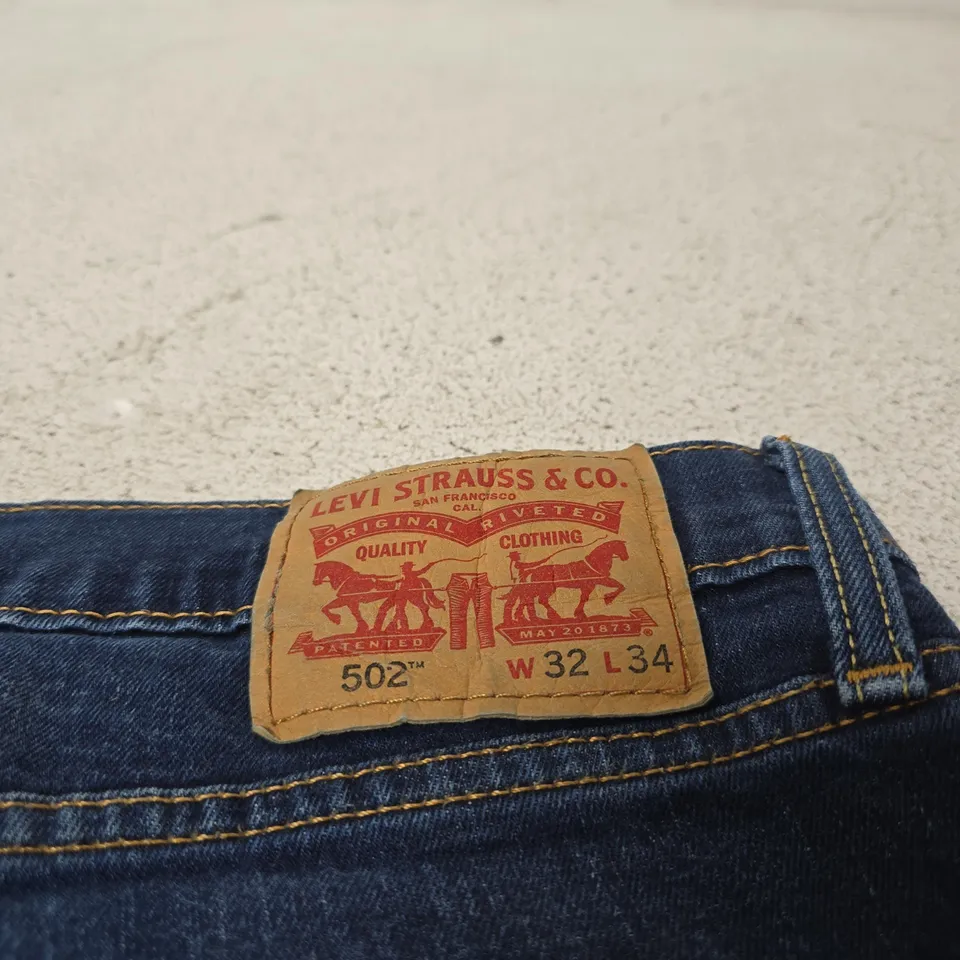 LEVI'S 502 JEANS – MEN'S DENIM, W32 L34 (UK 32)