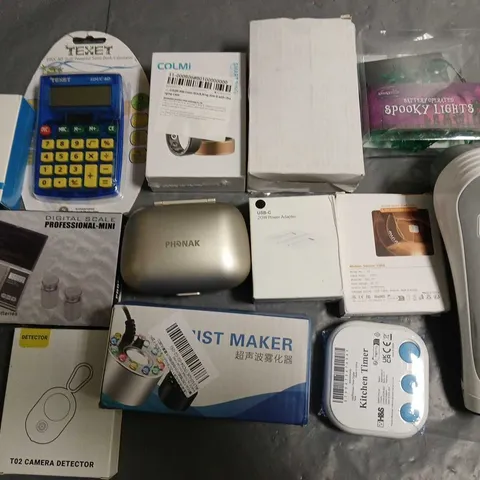 LOT OF APPROXIMATELY 14 ASSORTED ITEMS TO INCLUDE 20W POWER ADAPTER, DIGITAL SCALES AND KITCHEN TIMER