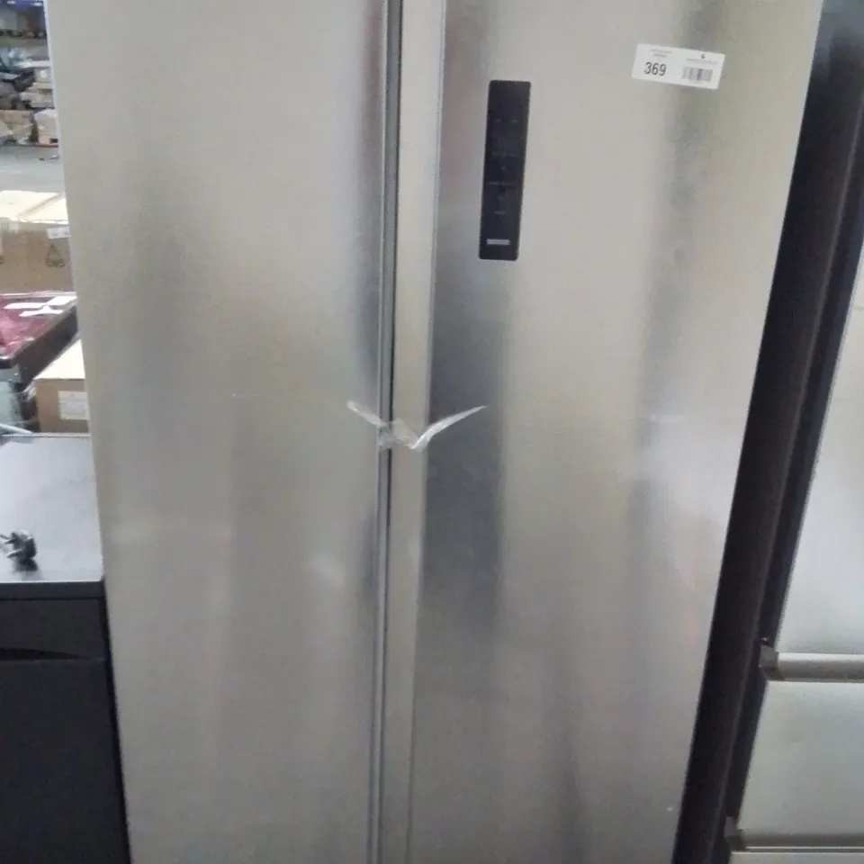 SWAN TOTAL NO FROST AMERICAN STYLE FRIDGE FREEZER -SILVER-