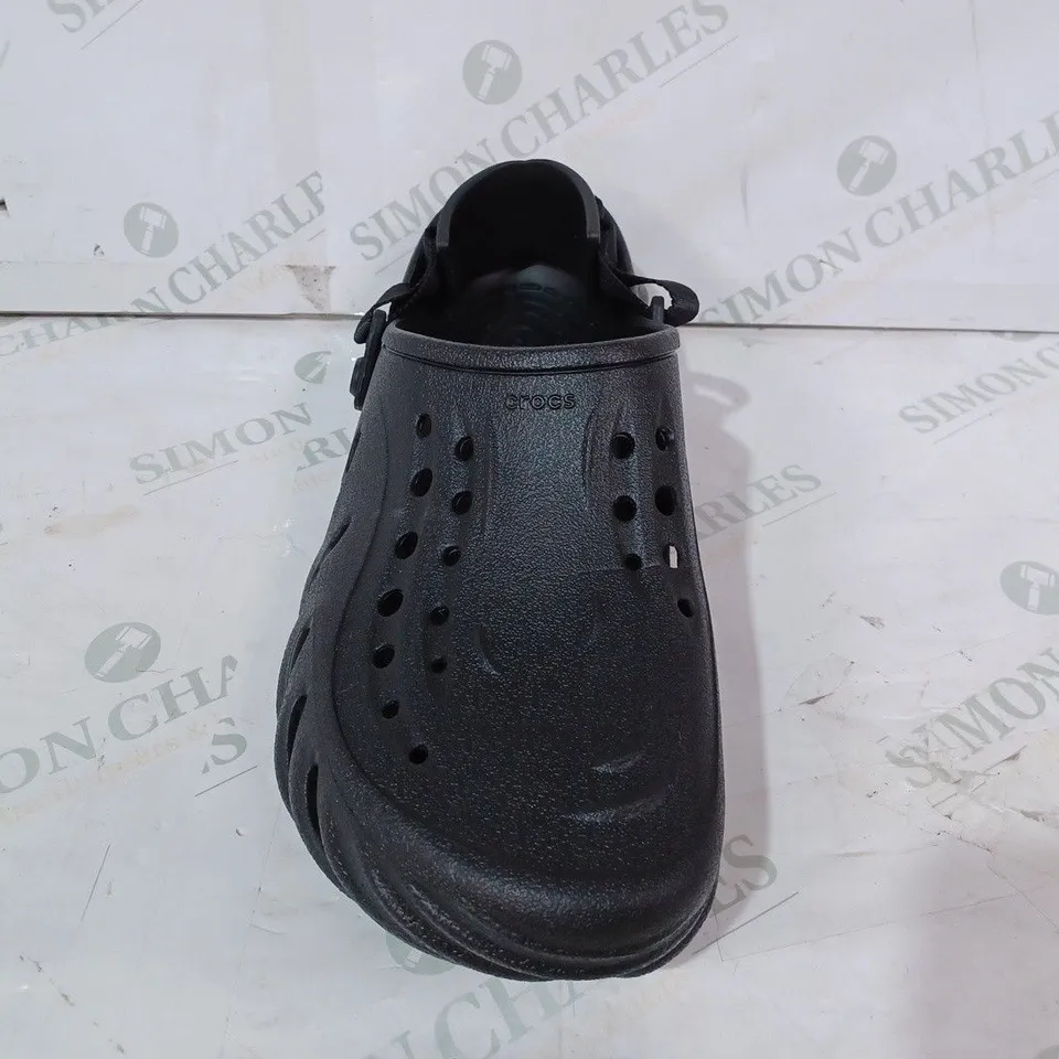 BOXED PAIR OF CROCS ECHO CLOGS IN BLACK UK SIZE M11/W12