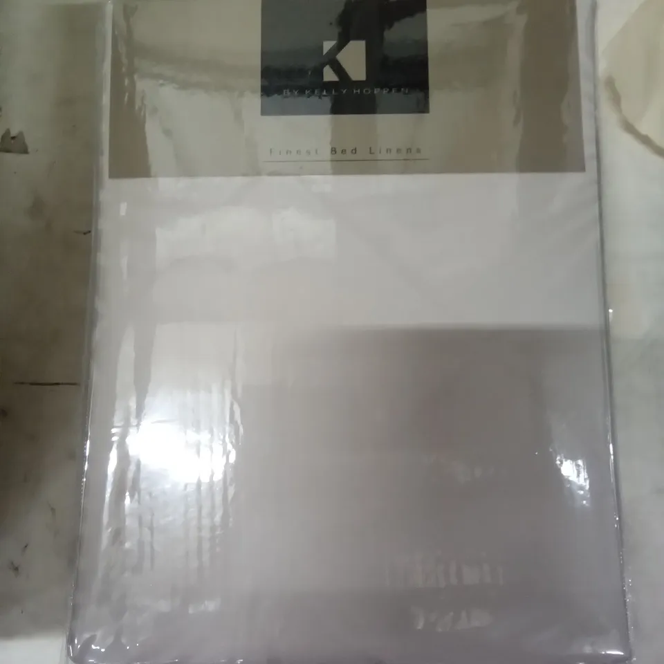 BOXED K BY KELLY HOPPEN GATSBY 100% COTTON DUVET SET - TAUPE - DOUBLE