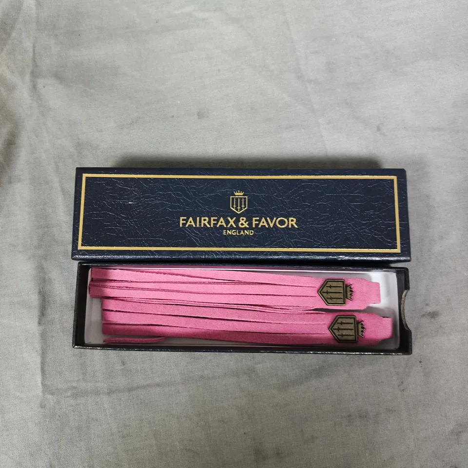 FAIRFAX & FAVOR SUEDE TASSELS – BUBBLEGUM PINK