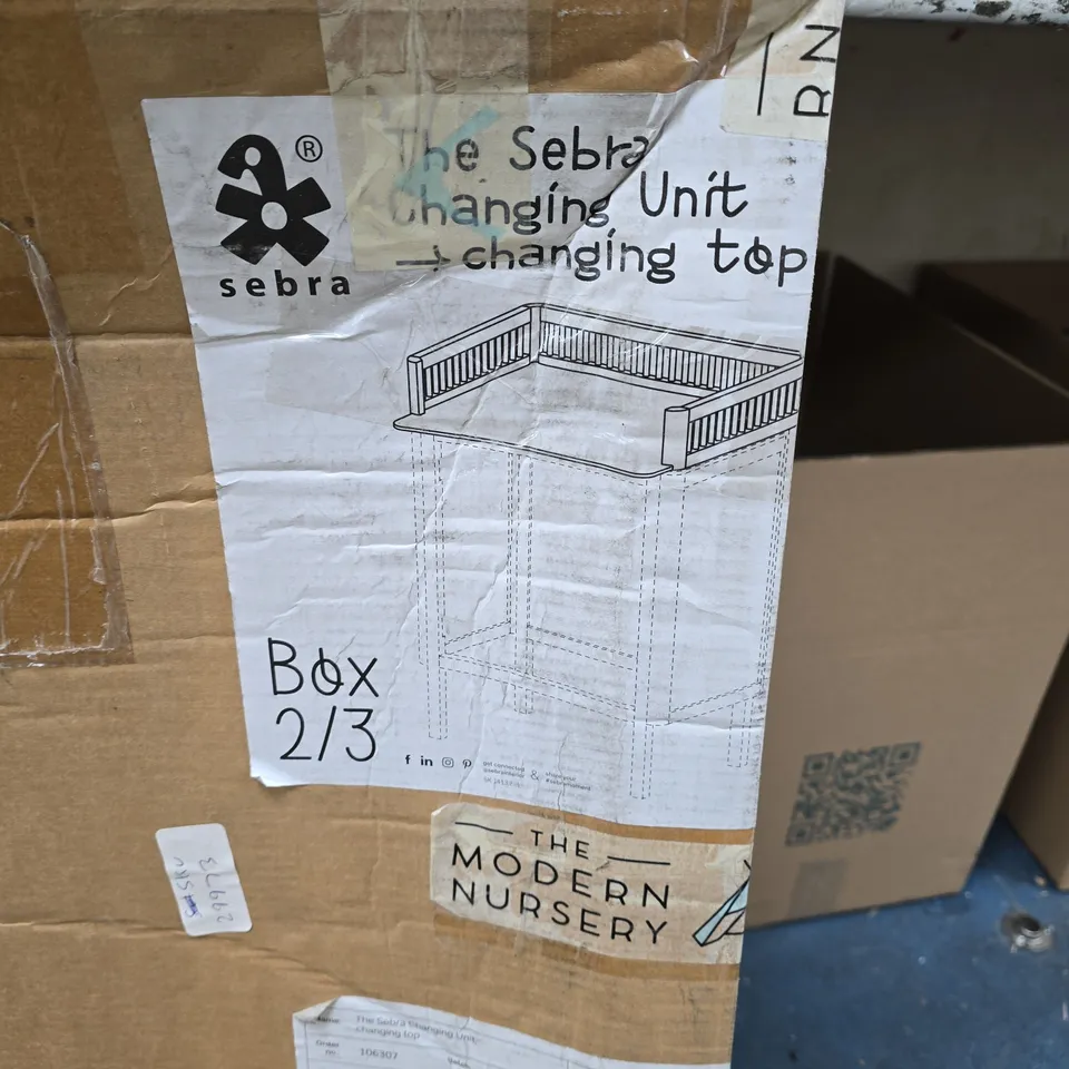 THE SEBRA BABY CHANGING UNIT 