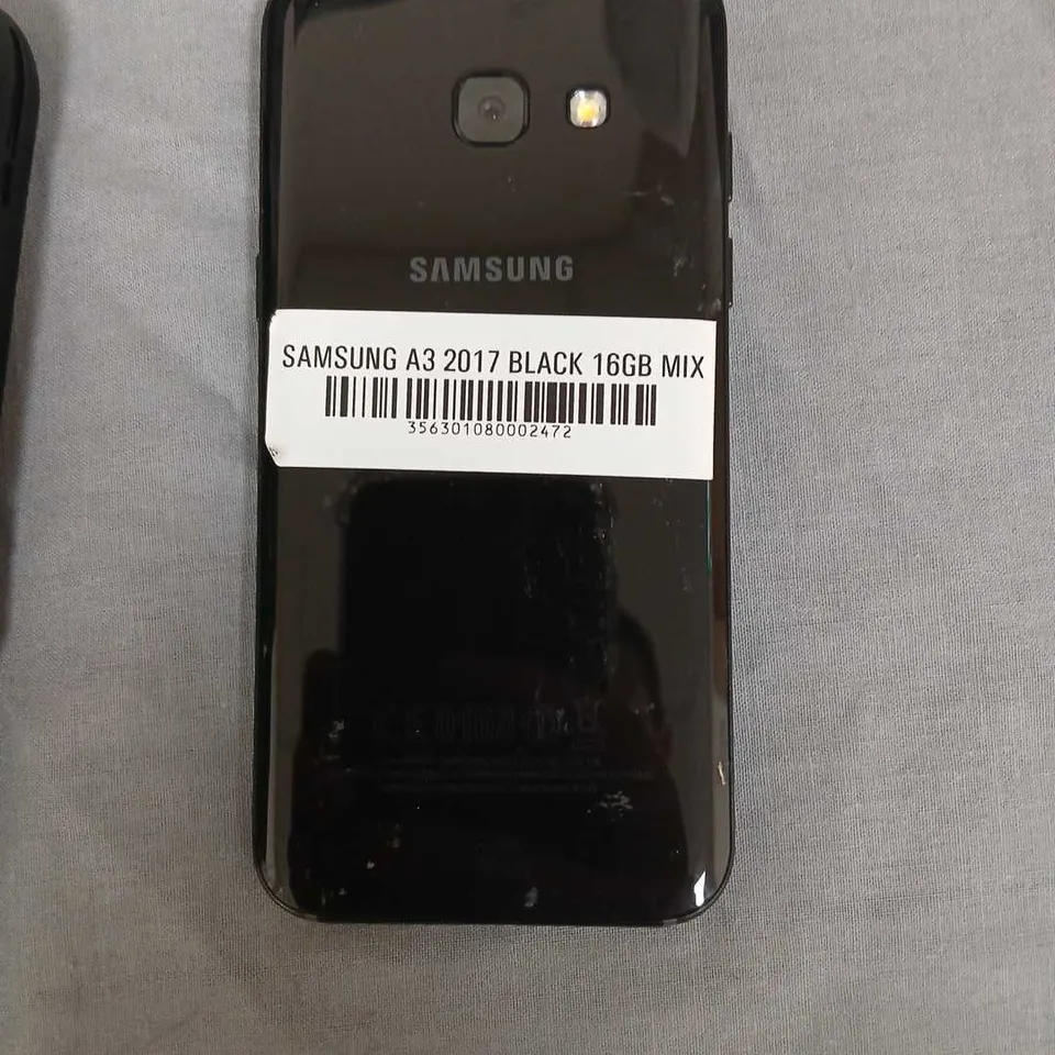 SAMSUNG GALAXY A3 (2017) BLACK – 16GB 