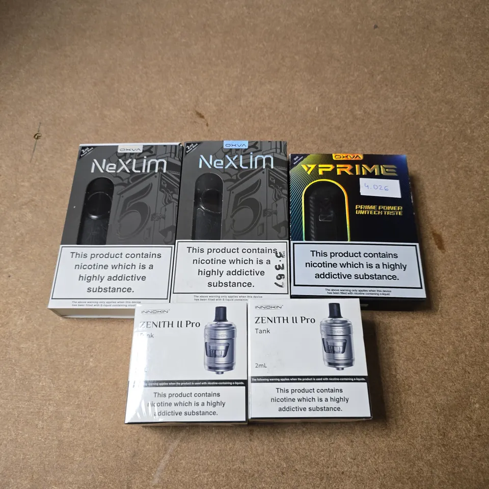 APPROXIMATELY 15 ASSORTED E-CIGARETTE PRODUCTS TO INCLUDE - OXVA, INNOKIN ETC