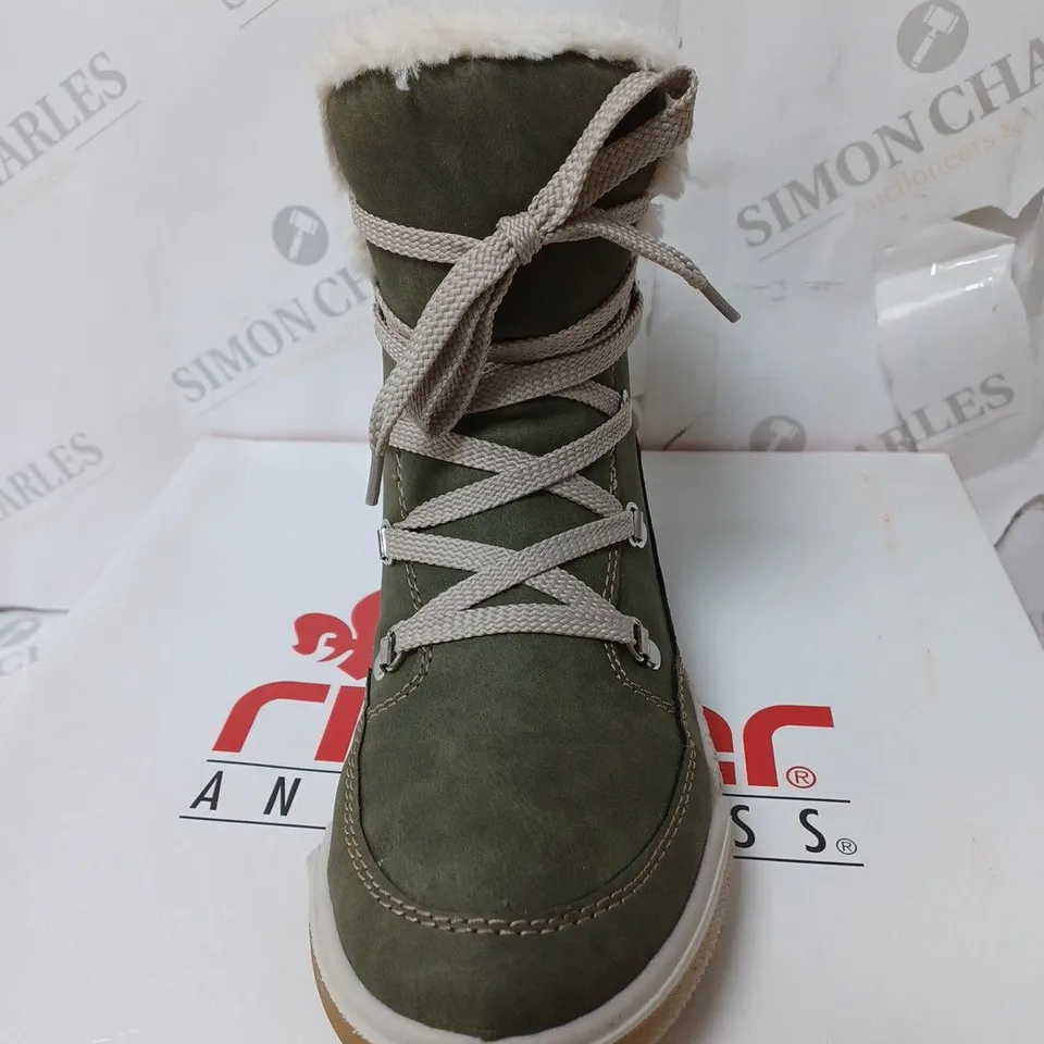 BOXED RIEKER WATER RESISTANT WARM LINED HIKING LACE UP BOOTS, KHAKI - SIZE 6.5