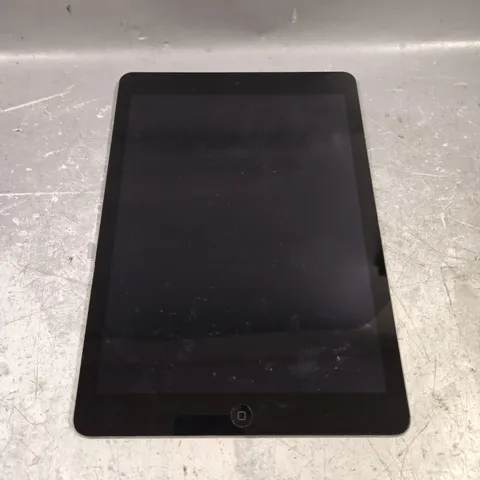 APPLE IPAD AIR TABLET - A1474