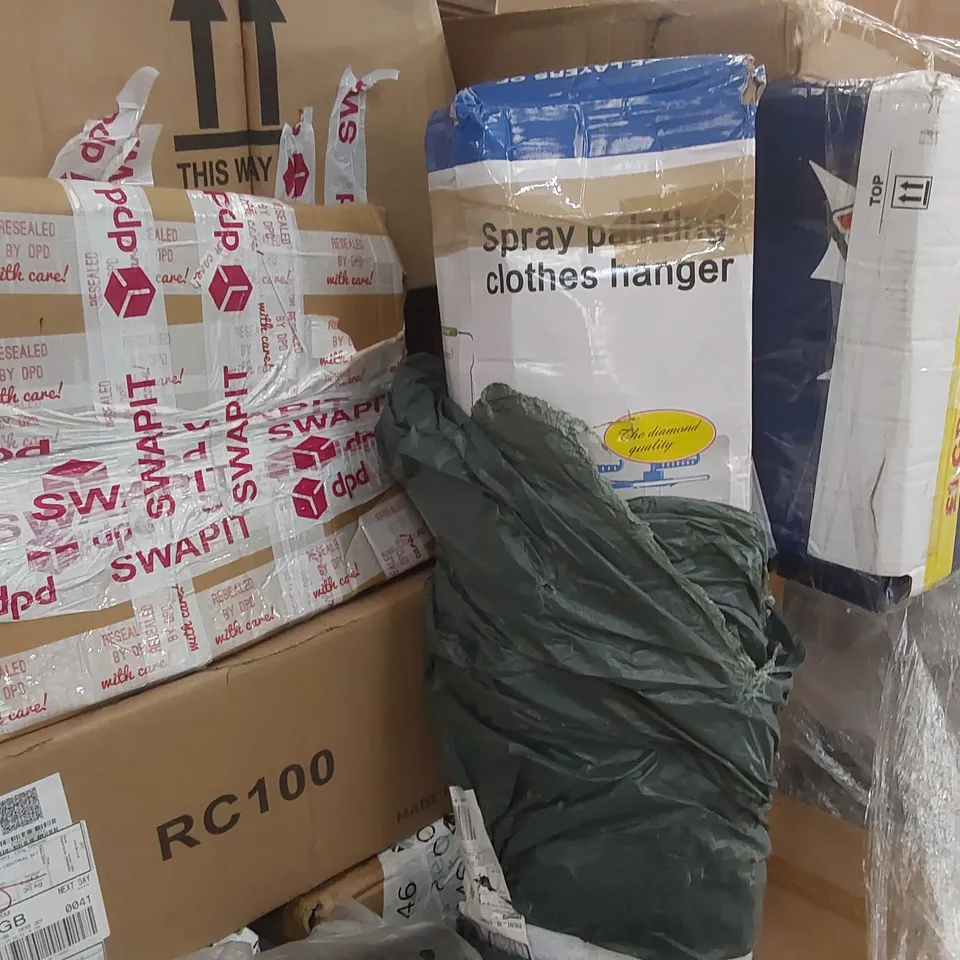 PALLET CONTAINING A LARGE ASSORTMENT OF CONSUMER PRODUCTS INCLUDING: MULTIFUNCTIONAL BABY CHAIR, SPRAY PAINTING CLOTHES HANGER ECT