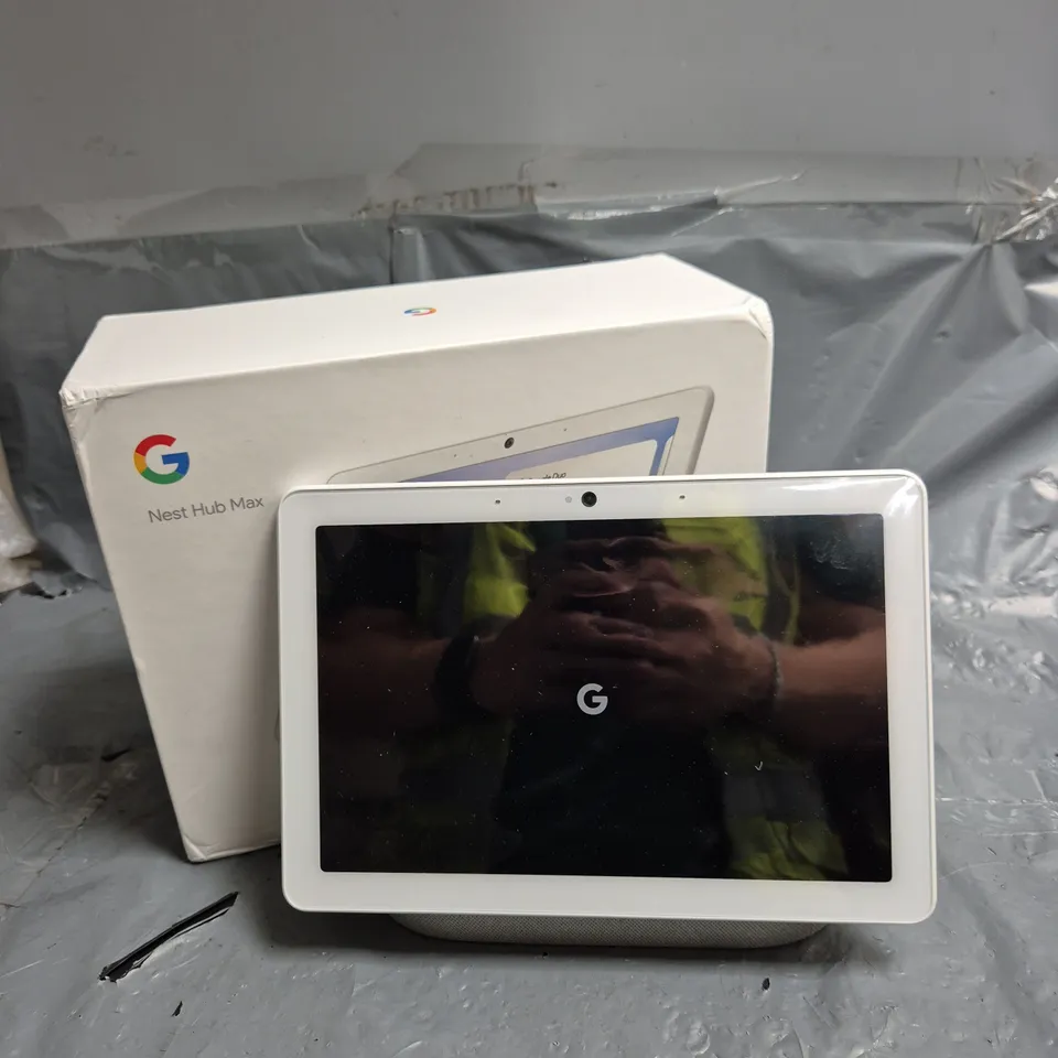 GOOGLE NEST HUB MAX WITH GOOGLE ASSISTANT - CHALK