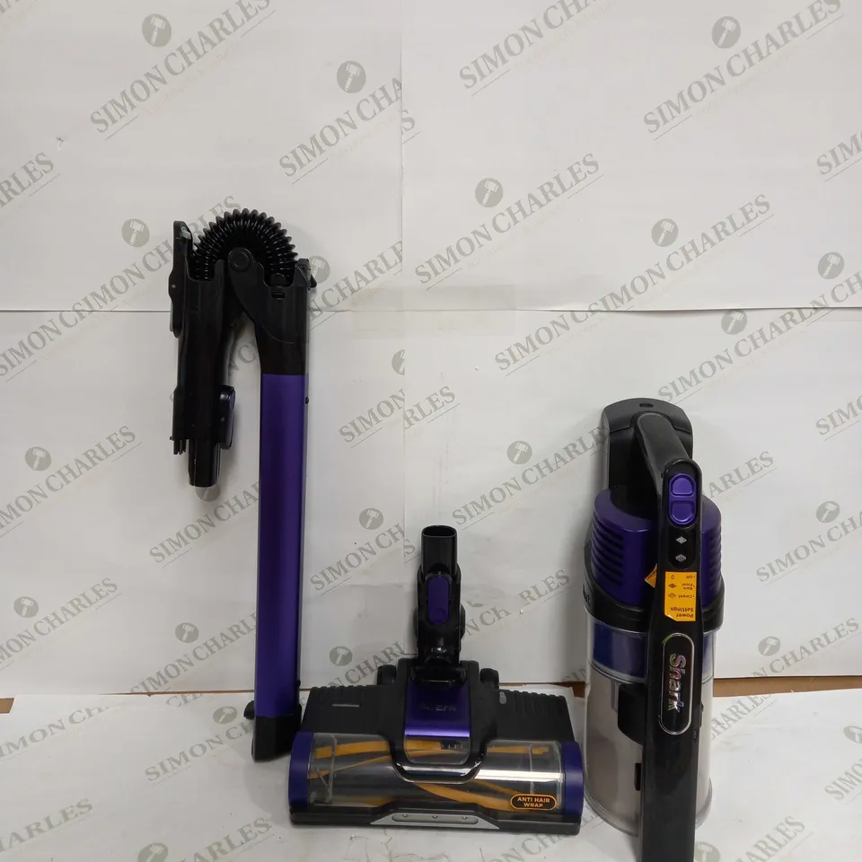 SHARK ANTI HAIR WRAP CORDLESS PET VACUUM CLEANER IZ202UKT